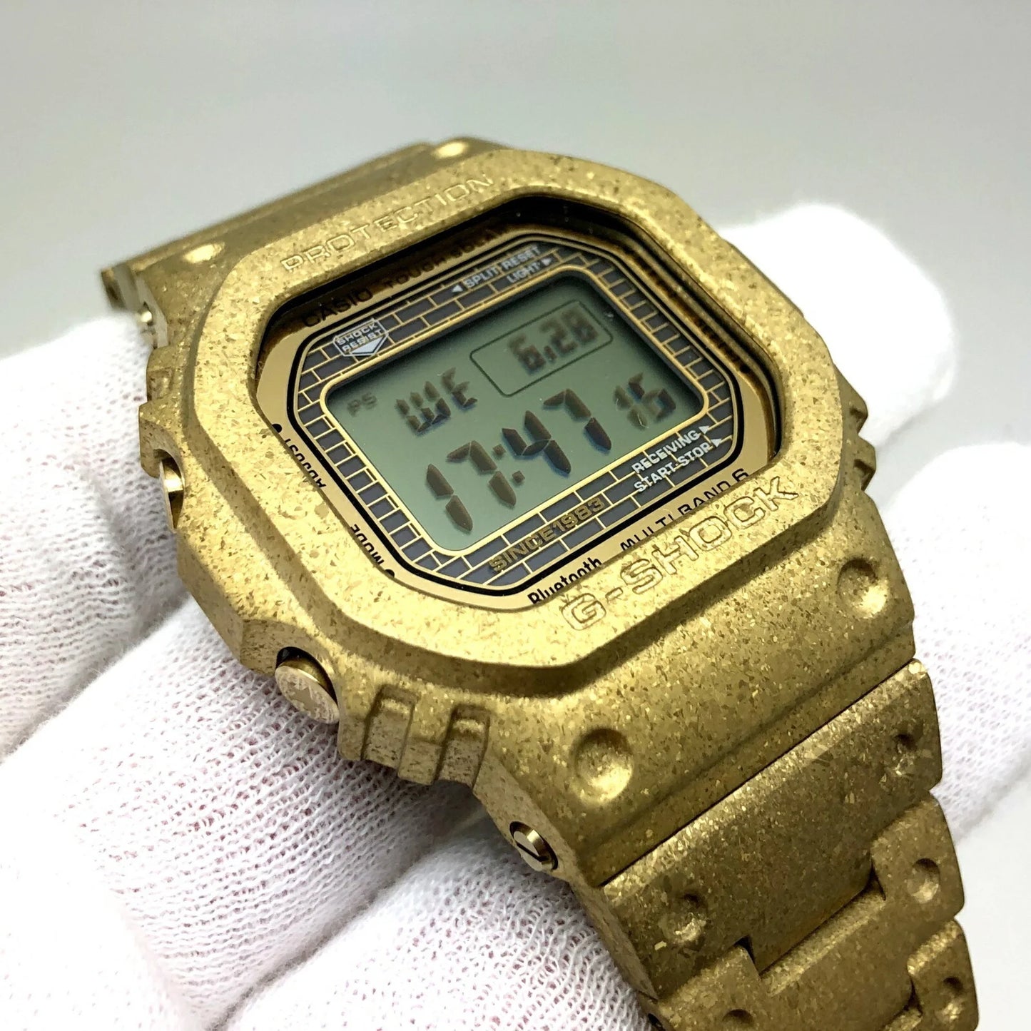 Pre-owned casio casio g-shock watch gmw-b5000pg-9jr 40th anniversary recrystallized gold digital radio solar men's itwaurvqqswo (good)