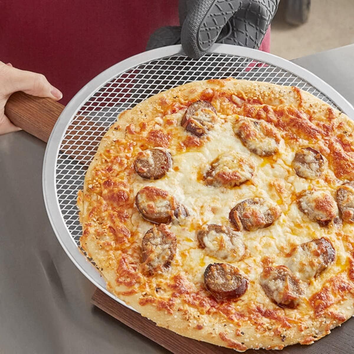 Truecraftware- set of 2 aluminum 12” pizza baking screen seamless rim- bakeware pizza screen round pizza pan tray round baking tray for home kitchen pizzeria & restaurants