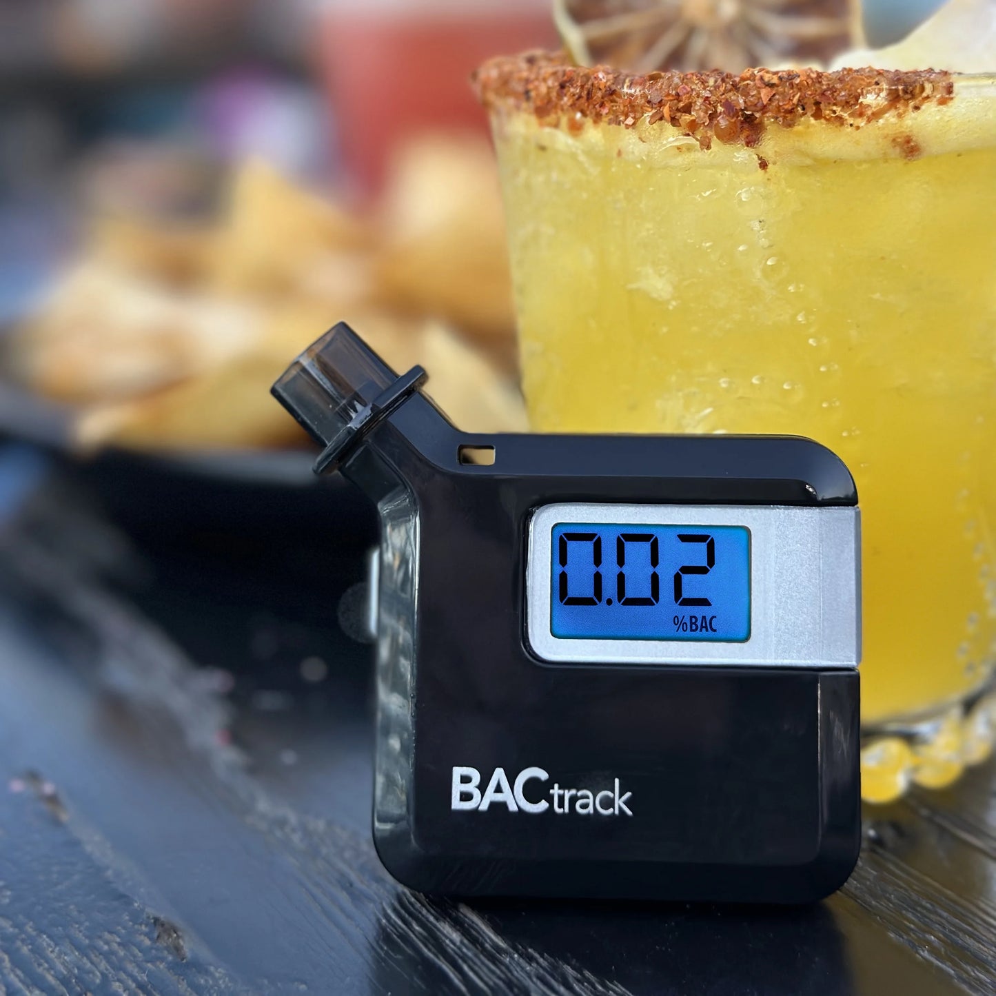 Bactrack t40 breath alcohol detector