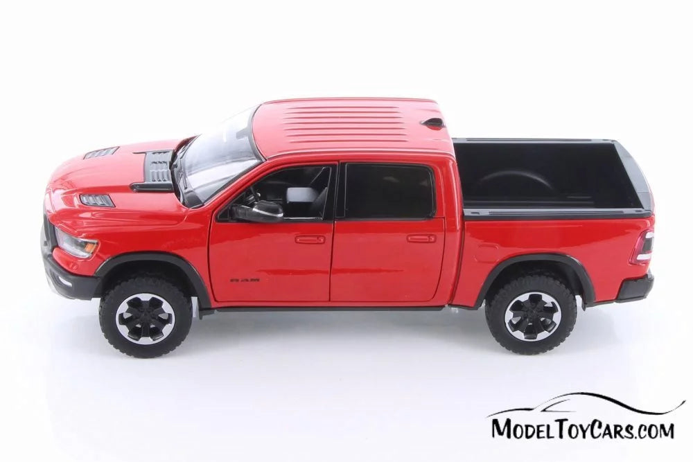 2019 dodge ram 1500 crew cab rebel pickup truck, red - showcasts 79358/16d - 1/24 scale diecast model toy car (brand new but no box)