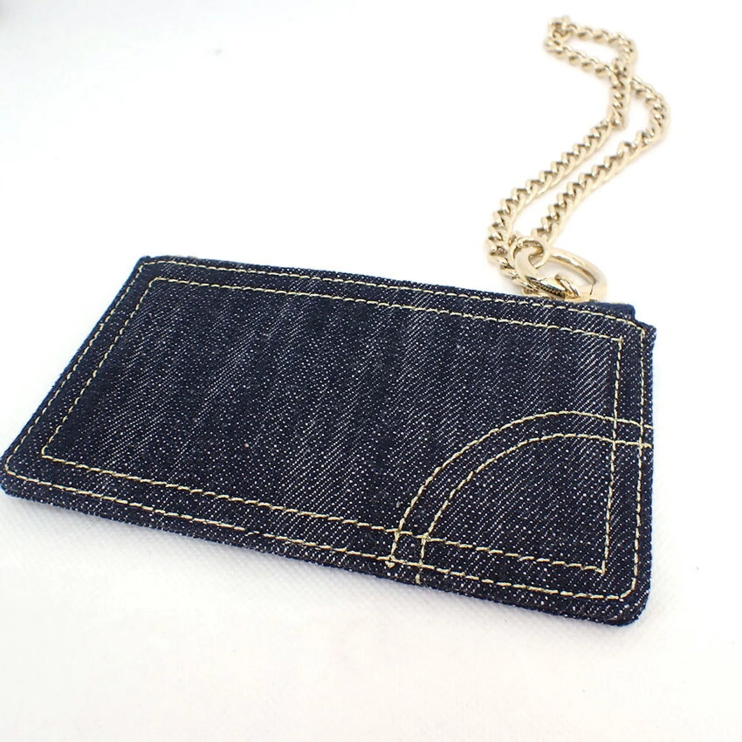 Pre-owned chanel chanel sparkling chain pouch coin case (good)