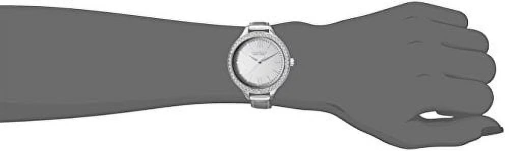 Caravelle new york women's 43l167 analog-display japanese-quartz silver-tone watch