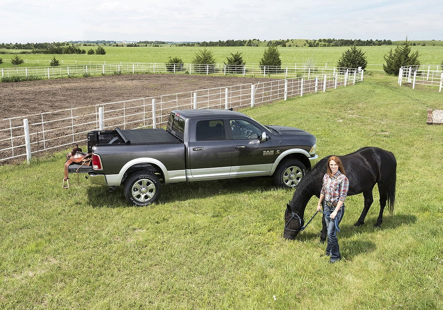 Truxedo truxport soft roll up truck bed tonneau cover | 231101 | compatible with 2019-2022 ford ranger 6' 1" bed (72.7")