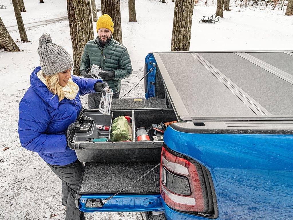 Bak by realtruck bakflip mx4 hard folding truck bed tonneau cover | 448525 | compatible with 2017 - 2023 nissan titan 5' 7" bed (67")