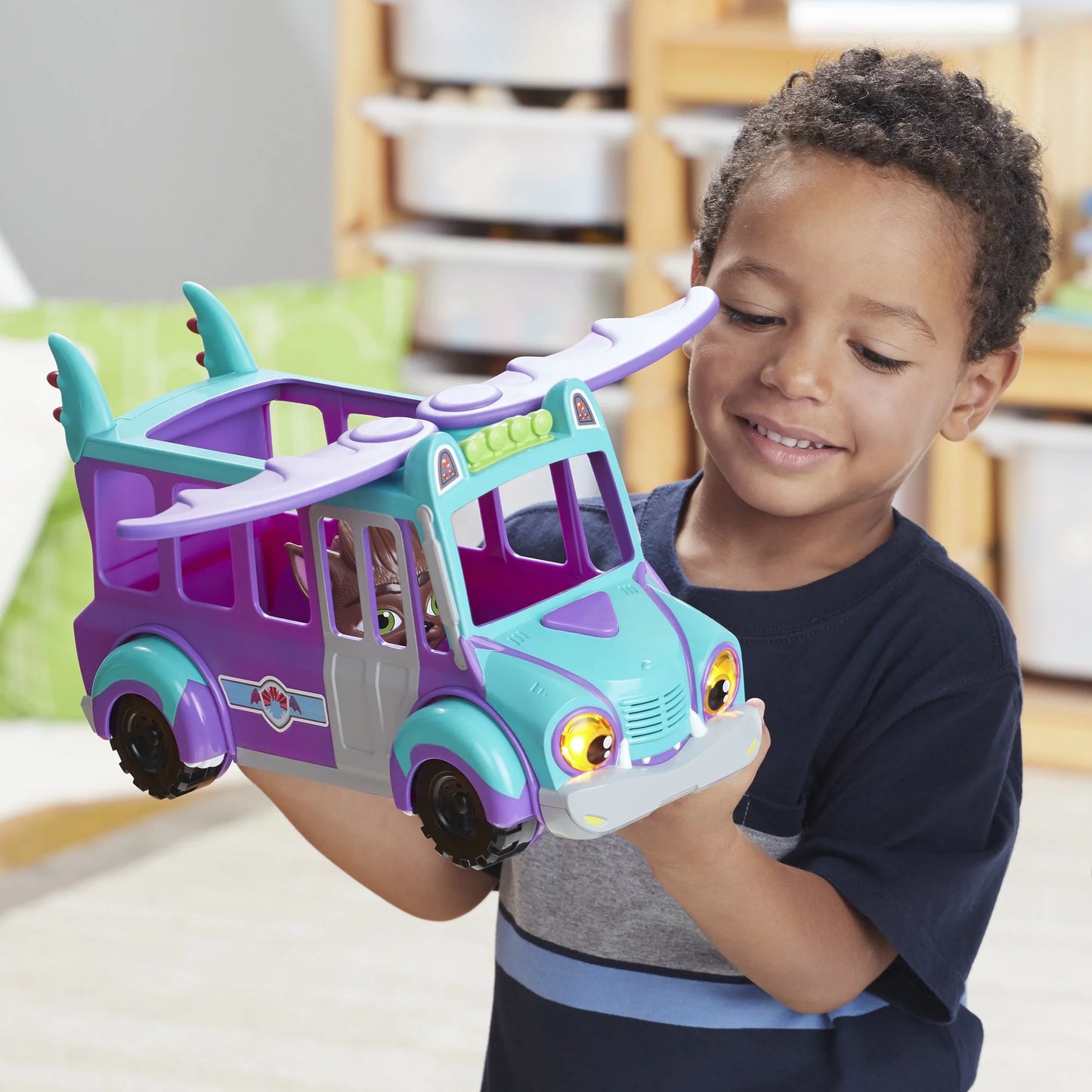 Netflix super monsters grrbus monster bus toy with lights, sounds, and music ages 3 and up