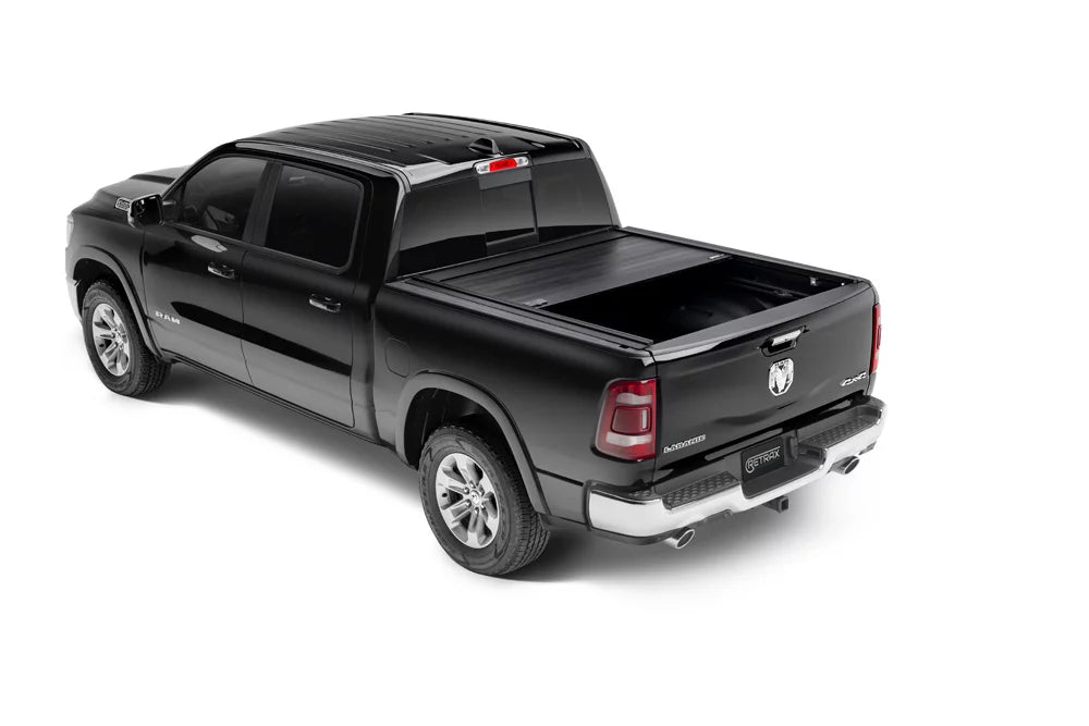 Retrax by realtruck mx retractable truck bed tonneau cover | 80231 | compatible with select 2009-2018, 2019-20 classic dodge ram 1500 5' 7" bed (67.4")