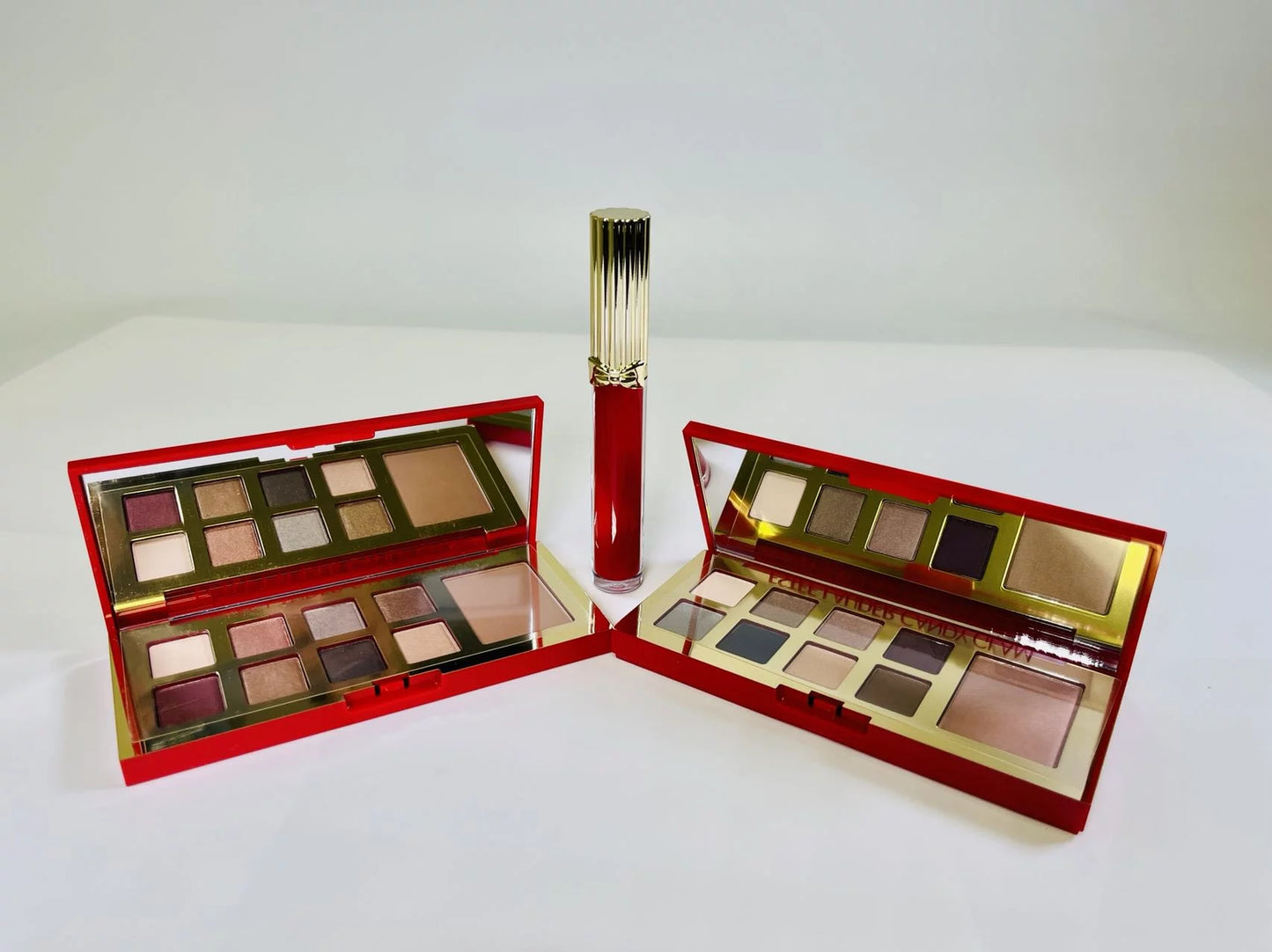 Estee lauder holiday 3-pc gift set: 2 pure color envy eye shadow & cheek palettes, 1 full-size pure color envy lipstick 107 tender trap