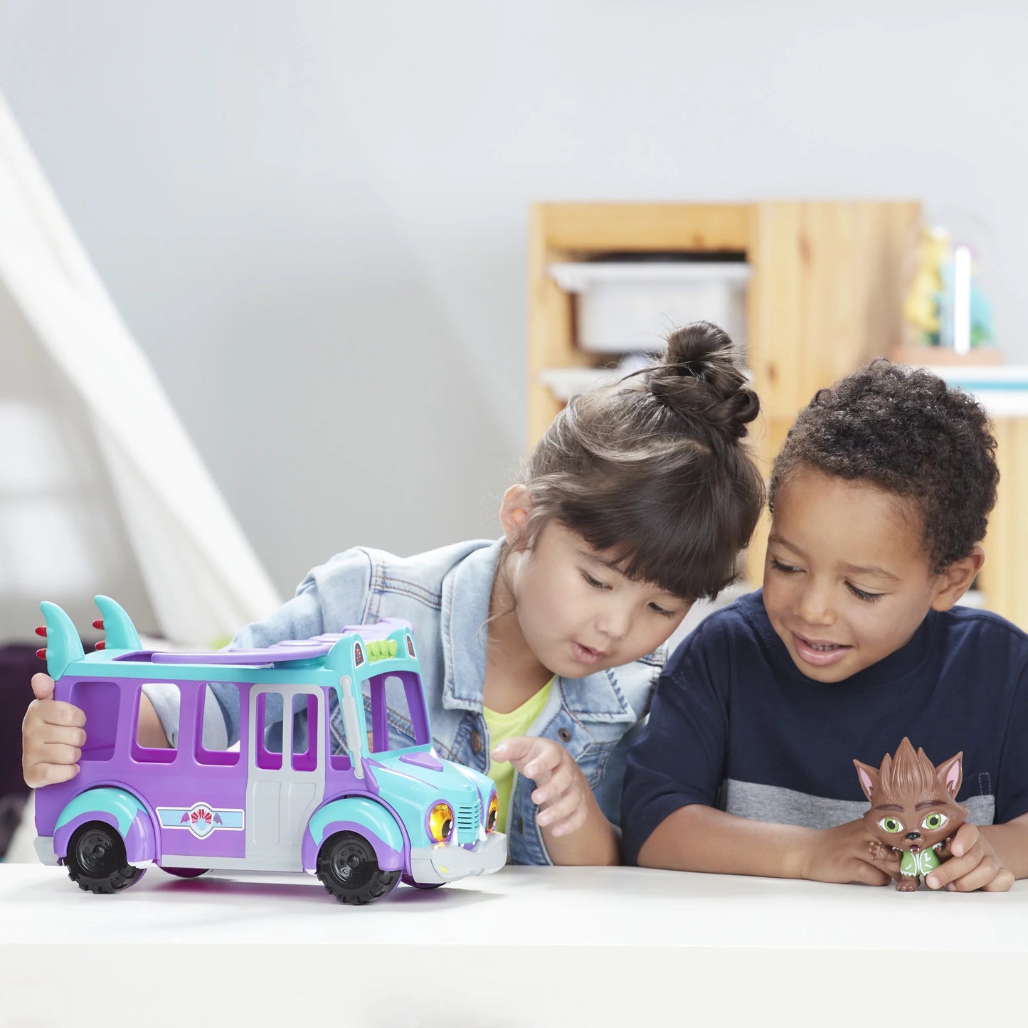 Netflix super monsters grrbus monster bus toy with lights, sounds, and music ages 3 and up