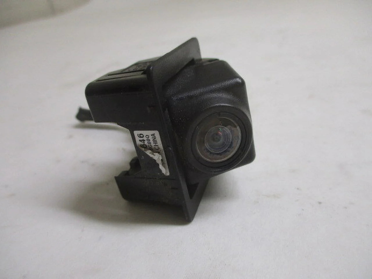 Pre-owned buick encore chevrolet trax back up rear view camera oem lkq (good)