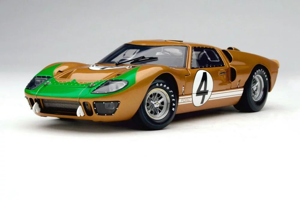 Diecast car w/display case - 1966 ford gt-40 mk ii le mans #4, gold - shelby collectibles sc414g - 1/18 scale diecast car